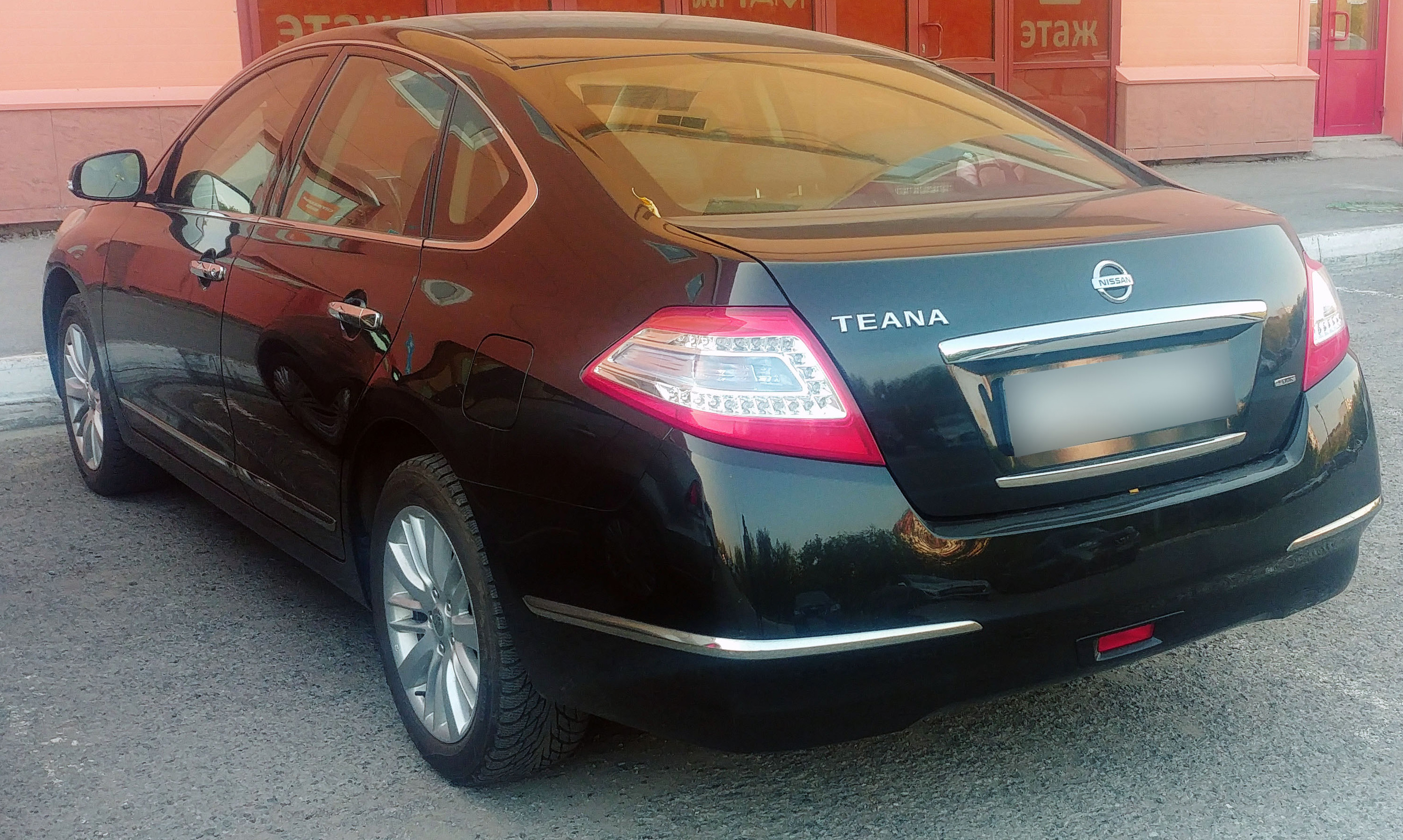 Прокат автомобиля Nissan Teana в городе Томск Прокат автомобиля Nissan Teana в городе Томск