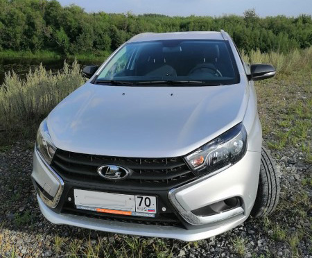 Lada Vesta